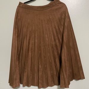 Midi pleated velvet brown skirt